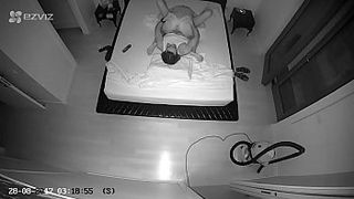 Муж заснял измену жены с любовником на скрытую камеру